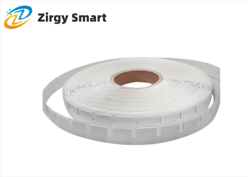 The flexible anti-metal electronic tag is a bendable small anti-metal tag, and data can be written into it by using an RFID printer. - Zejie Intelligent Electronic Tag