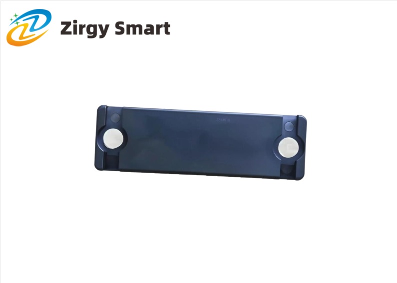 The anti-metal tag with a casing is a highly efficient tag that can resist metal interference, and the data is written by an RFID printer. - Zirgy Intelligent Electronic Tags